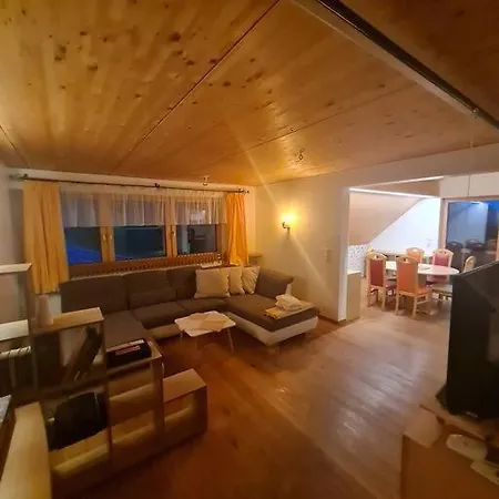 Grosszuegige Am Skigebiet Boedele Mit Rheintalblick *